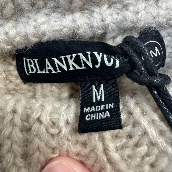 Blank NYC Knit Shorts Cream - Picture 5 of 8